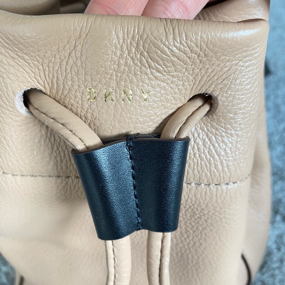 DKNY Leather Small Convertible Sling Bucket Bag - Picture 5 of 8